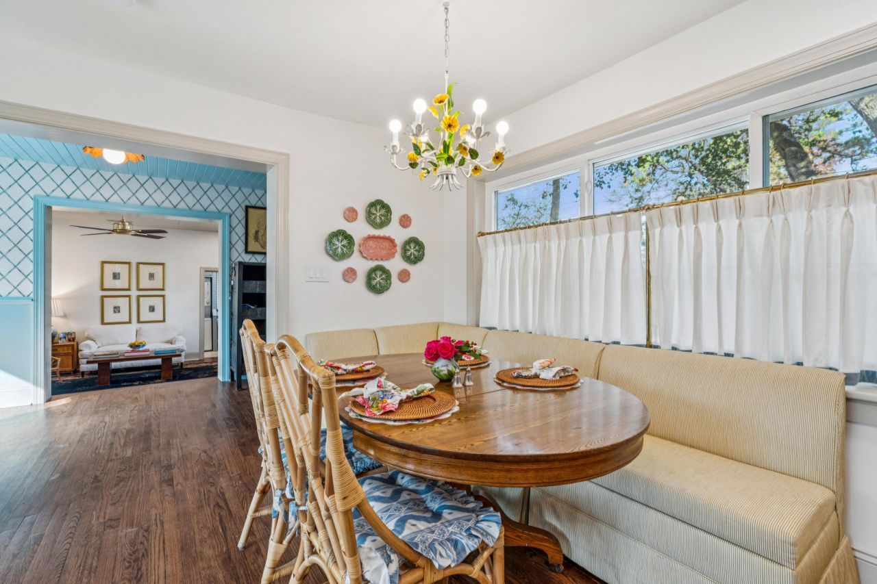 1683 Pearlott Street Photo 15