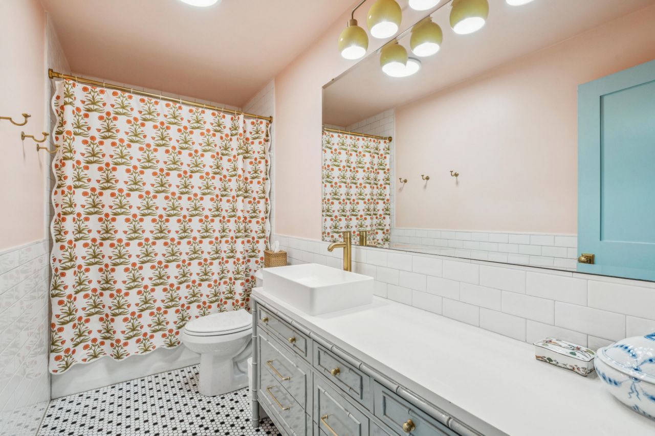 1683 Pearlott Street Photo 25