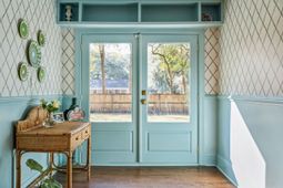 1683 Pearlott Street photo 4