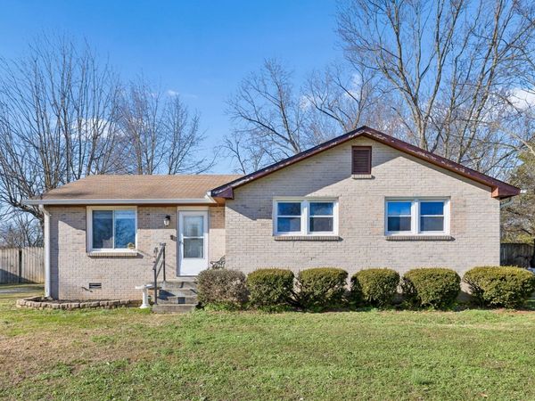 6719 Forrest Ln, Murfreesboro, TN 37129