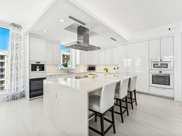 3730 N Ocean Drive, Unit 17 C, Singer Island, FL 33404