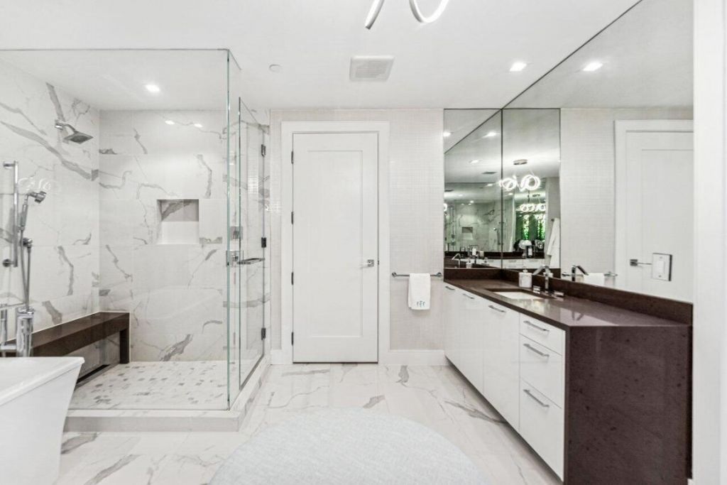 3730 N Ocean Drive, Unit 17 C, Singer Island, FL 33404 Photo