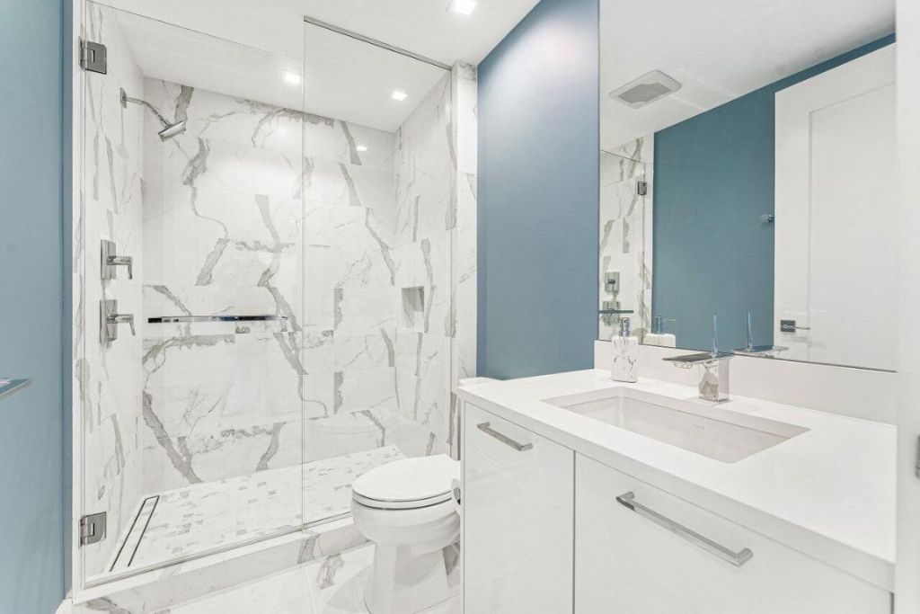 3730 N Ocean Drive, Unit 17 C, Singer Island, FL 33404 Photo