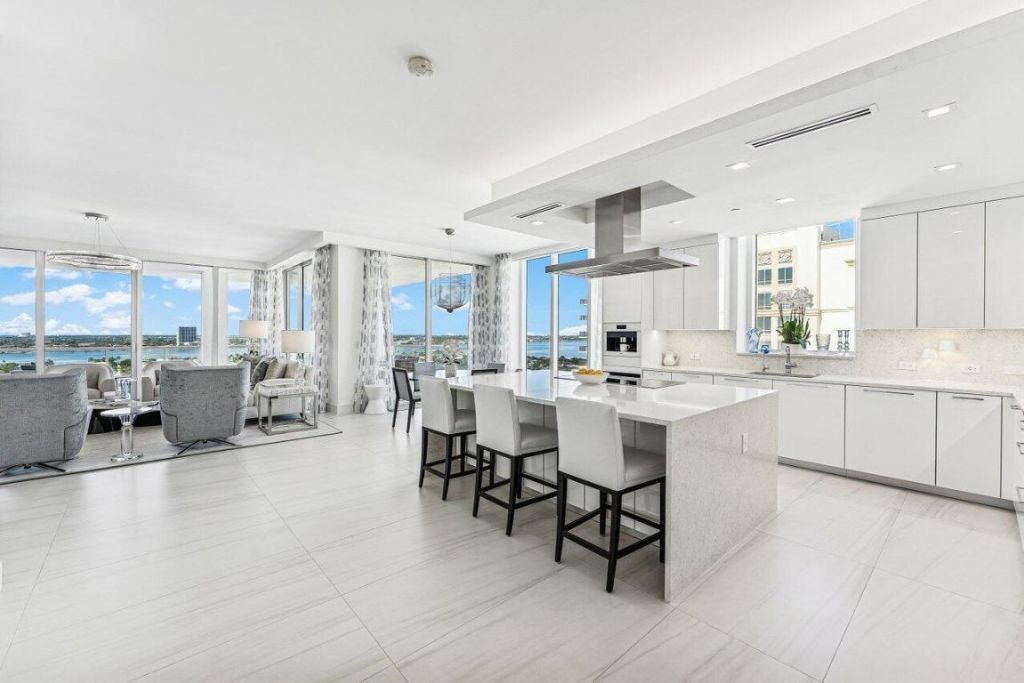 3730 N Ocean Drive, Unit 17 C, Singer Island, FL 33404 Photo