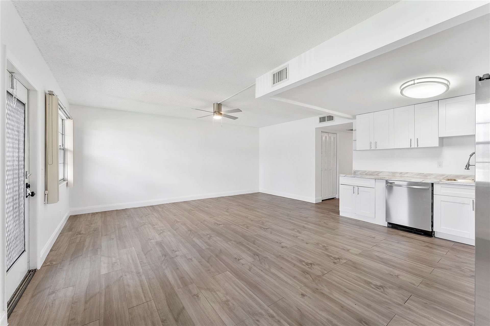 1052 Hythe, Unit 1052, Boca Raton, FL 33434 Photo