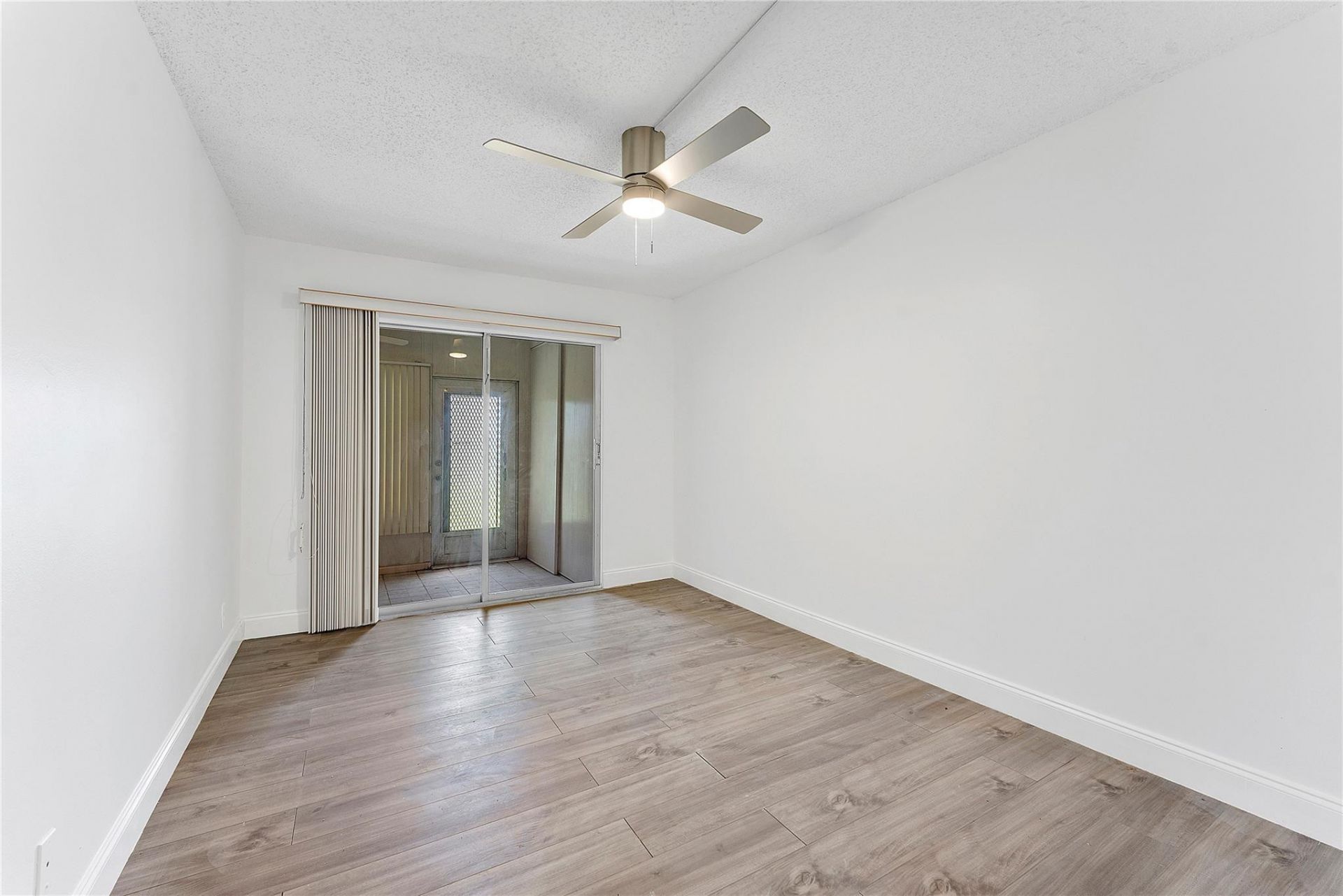 1052 Hythe, Unit 1052, Boca Raton, FL 33434 Photo