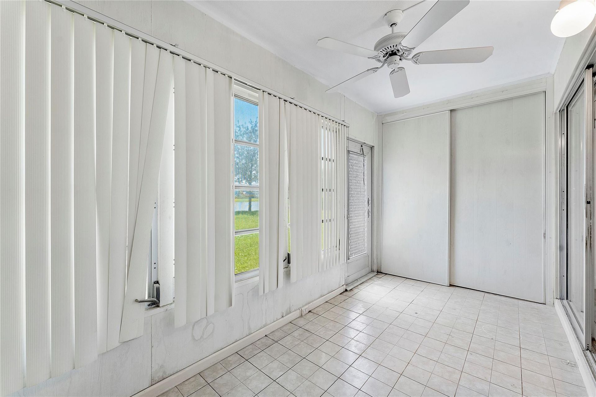 1052 Hythe, Unit 1052, Boca Raton, FL 33434 Photo