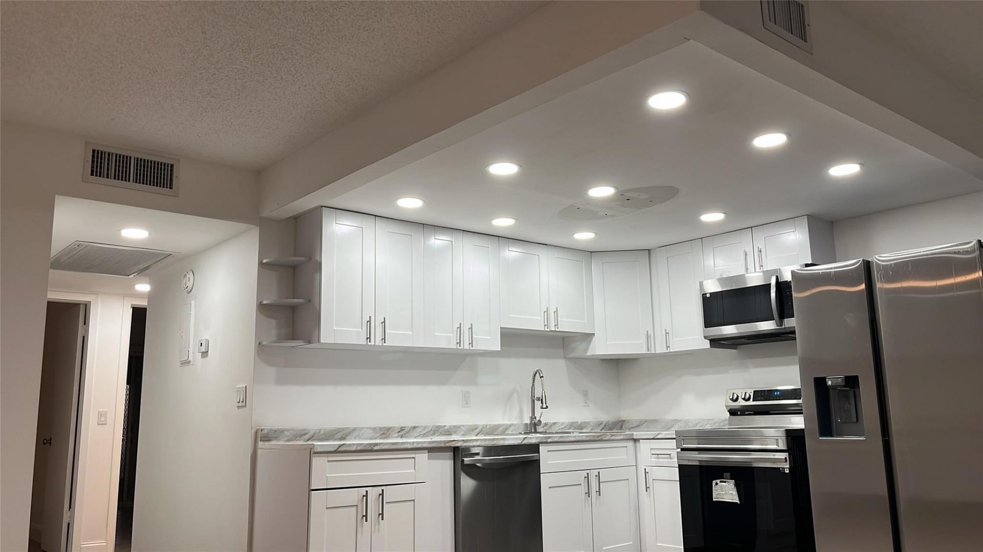 1052 Hythe, Unit 1052, Boca Raton, FL 33434 Photo