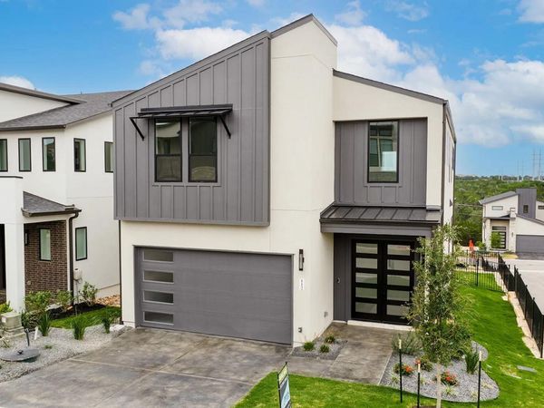 112 Pennybacker LN, Lakeway, TX 78738