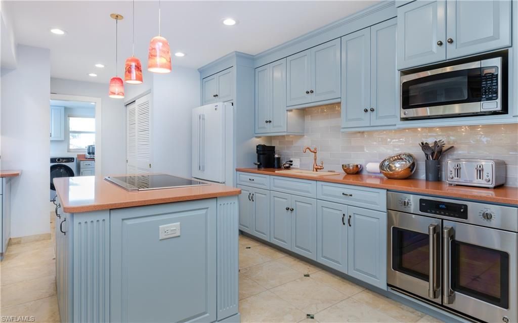 1406 Causey Ct E, Sanibel, FL 33957 Photo