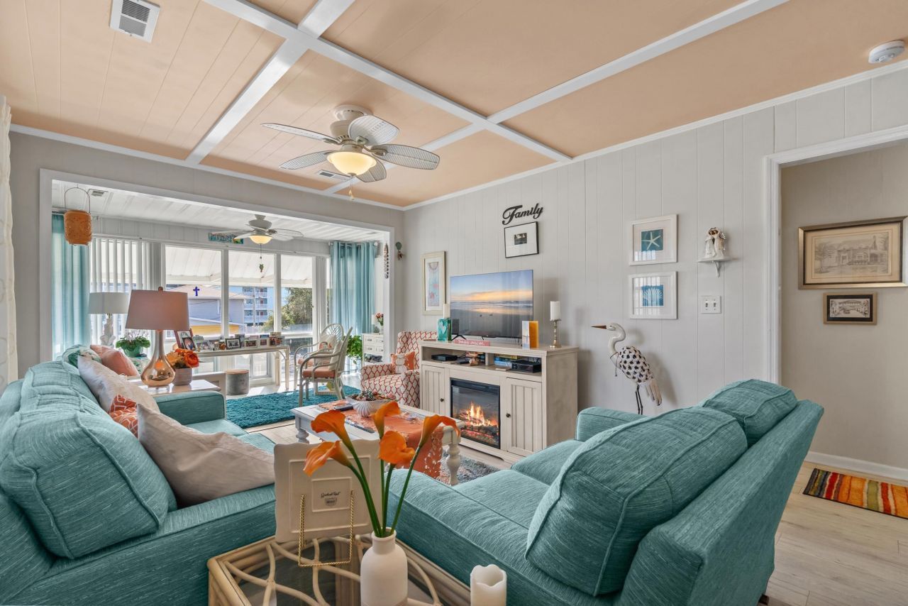 800 Perrin Dr. Photo 12