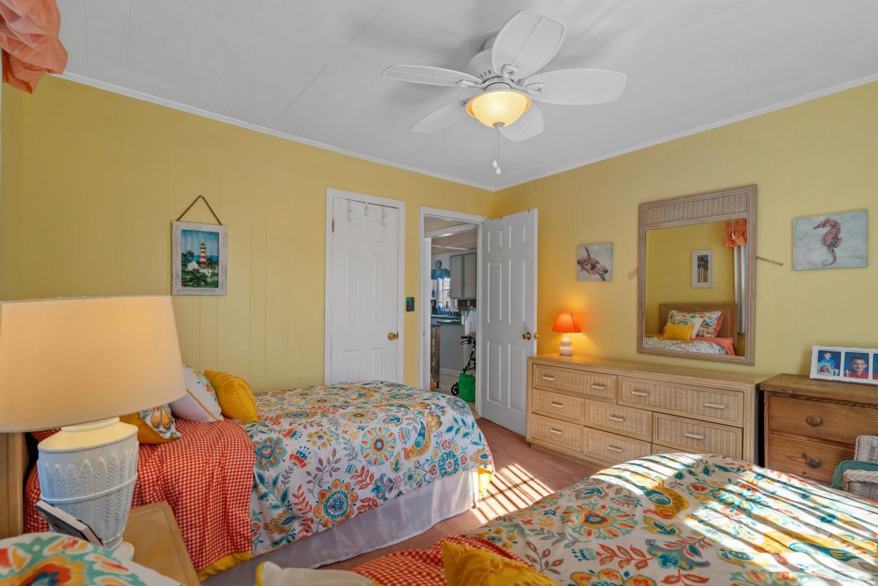 800 Perrin Dr. Photo 21