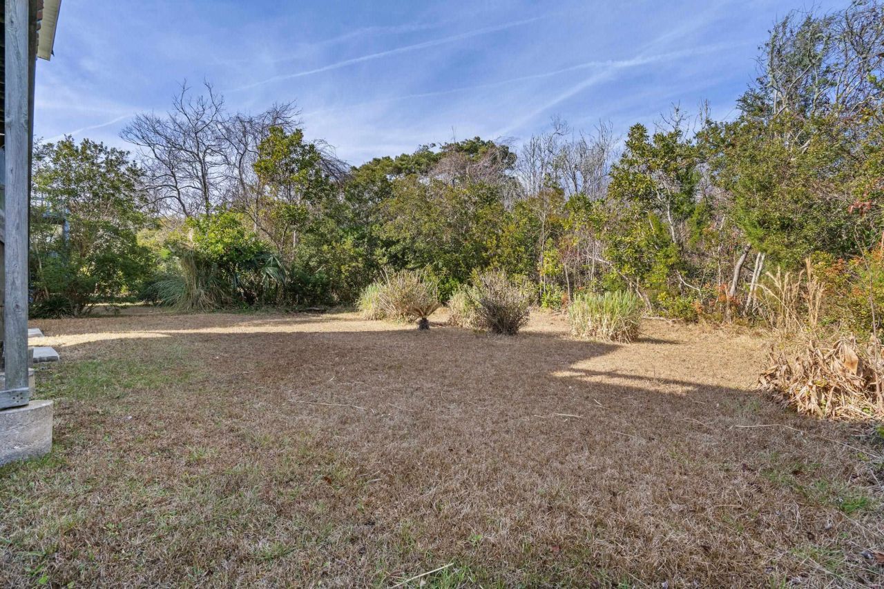 800 Perrin Dr. Photo 33