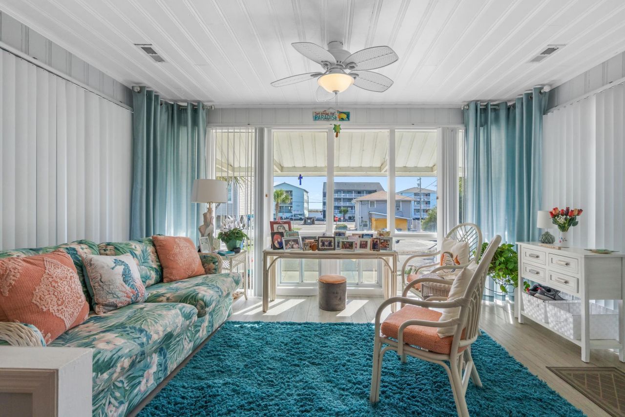 800 Perrin Dr. Photo 8