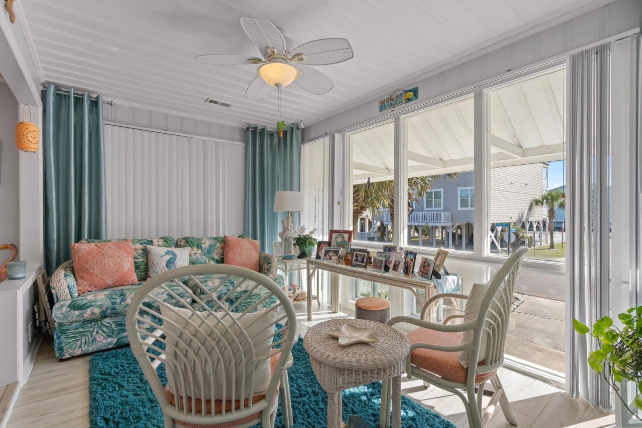 800 Perrin Dr. Photo 9