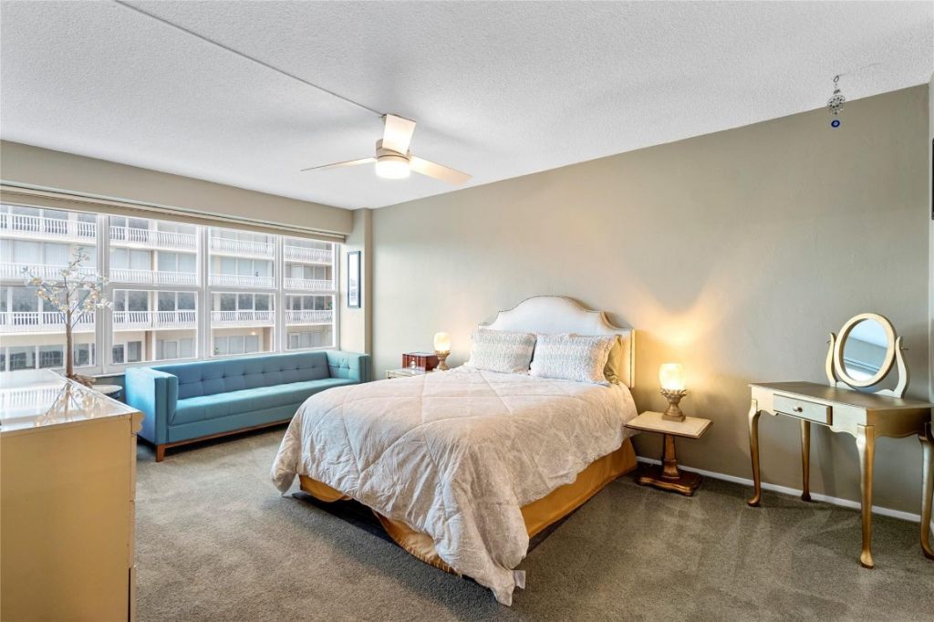 4010 Galt Ocean Drive, Unit 312, Fort Lauderdale, FL 33308 Photo