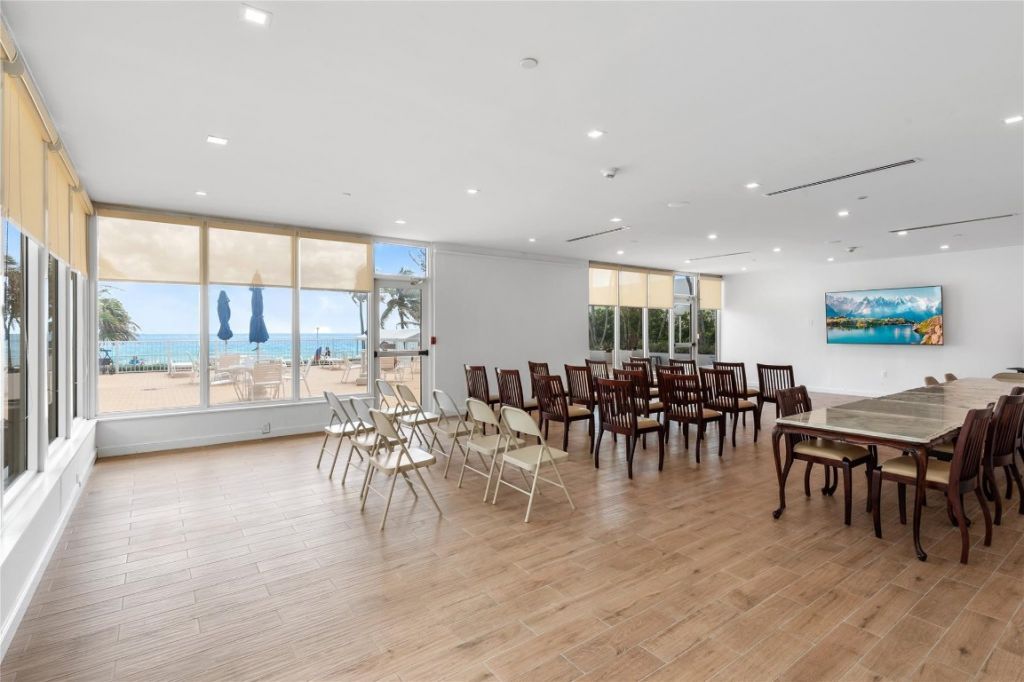 4010 Galt Ocean Drive, Unit 312, Fort Lauderdale, FL 33308 Photo