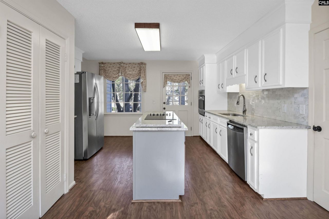 73 Olde Springs Road Photo 15