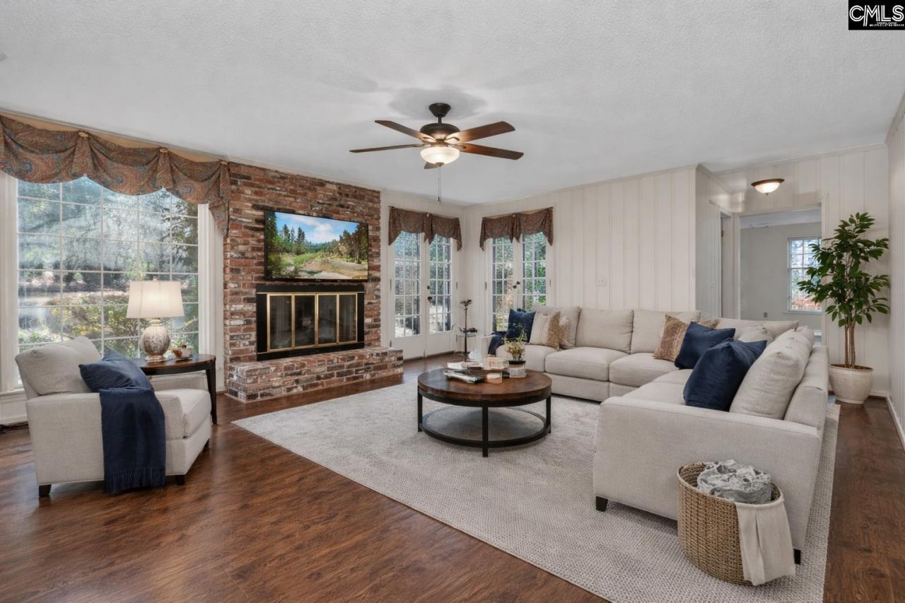 73 Olde Springs Road Photo 15