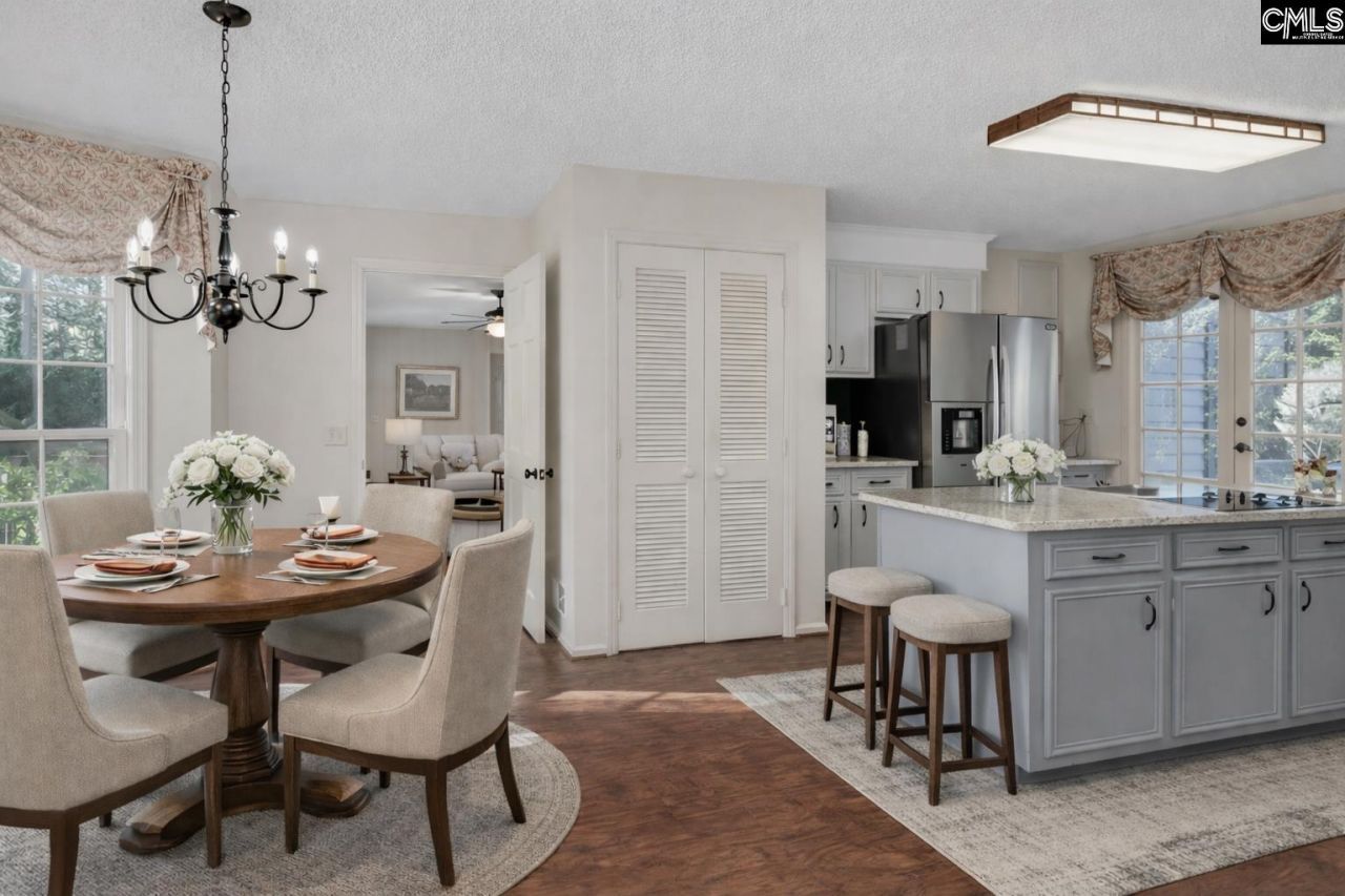 73 Olde Springs Road Photo 17