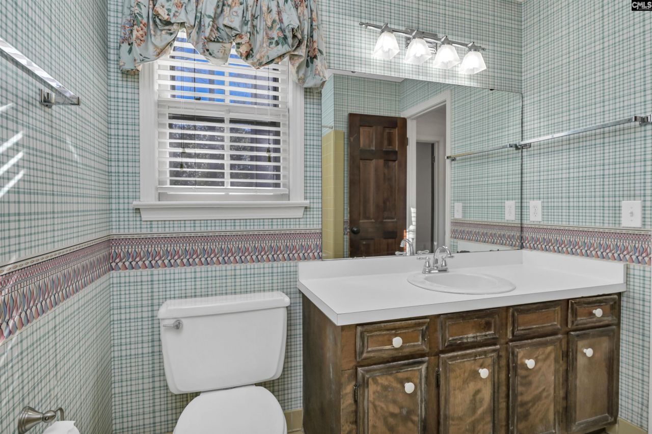 73 Olde Springs Road Photo 24