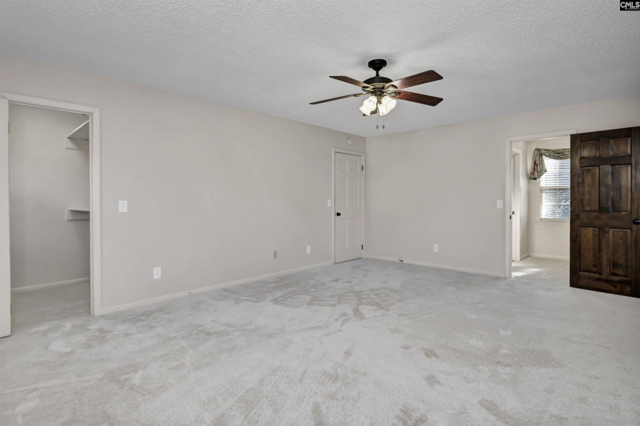 73 Olde Springs Road Photo 25