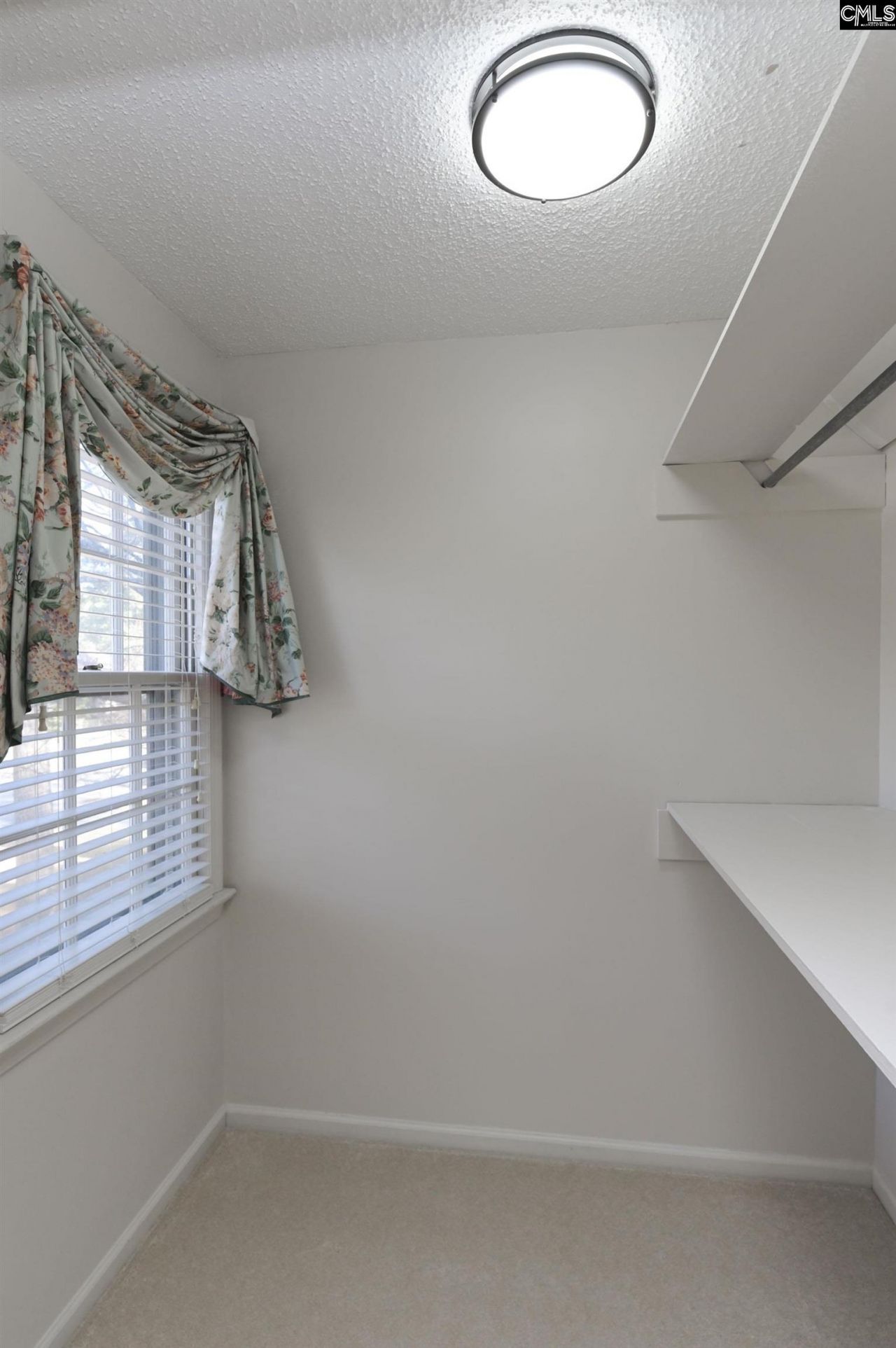 73 Olde Springs Road Photo 26