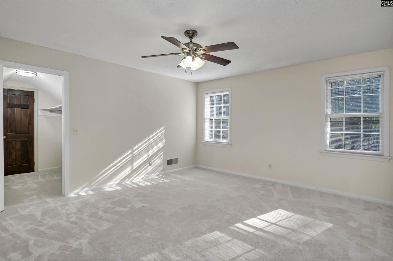 73 Olde Springs Road Photo 30