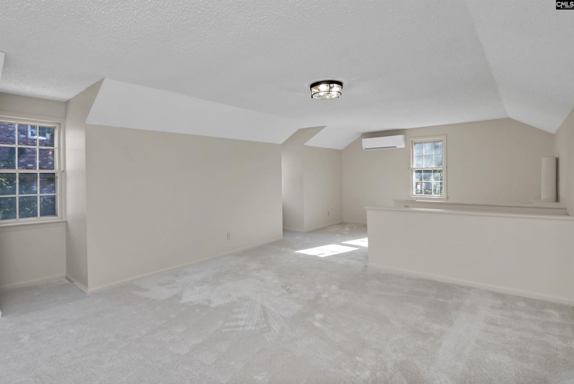 73 Olde Springs Road Photo 39