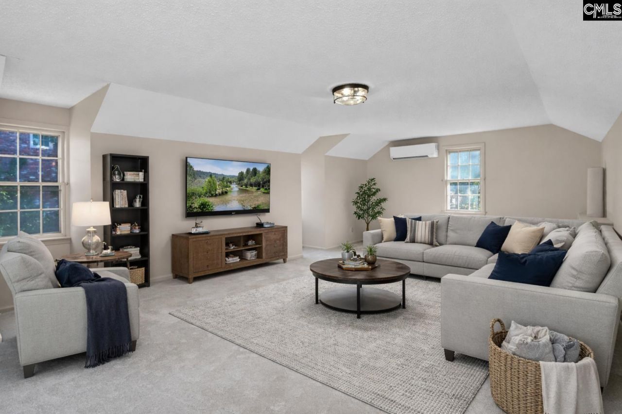 73 Olde Springs Road Photo 40