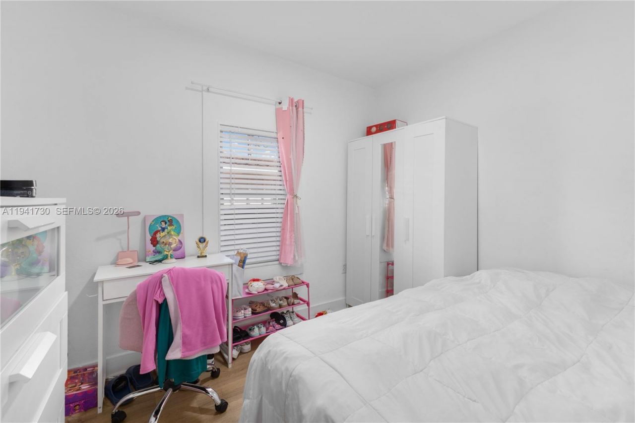 2811 SW 17th St, Miami, FL 33145 Photo