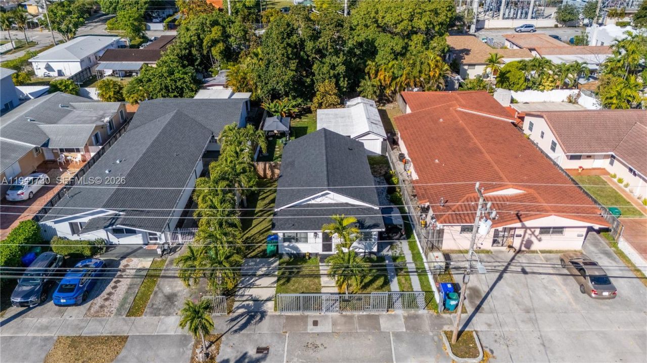 2811 SW 17th St, Miami, FL 33145 Photo