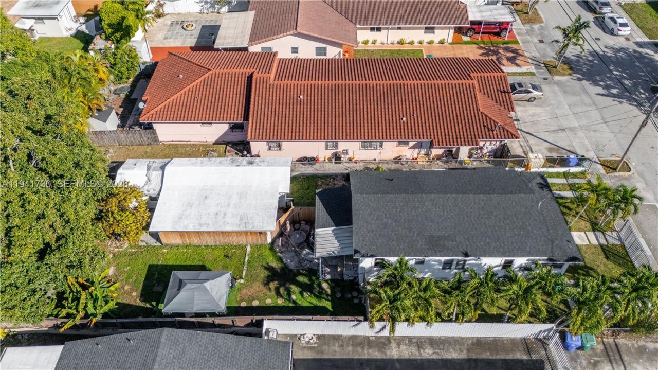 2811 SW 17th St, Miami, FL 33145 Photo