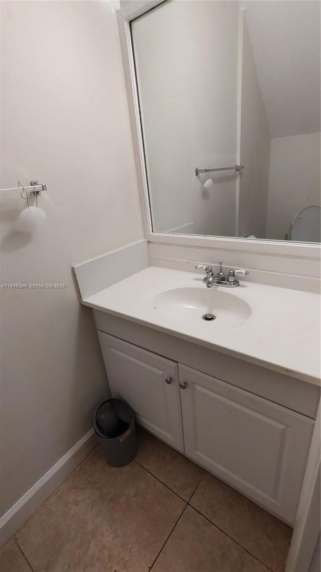 8199 NW 8th Mnr, Unit 1, Plantation, FL 33324 Photo