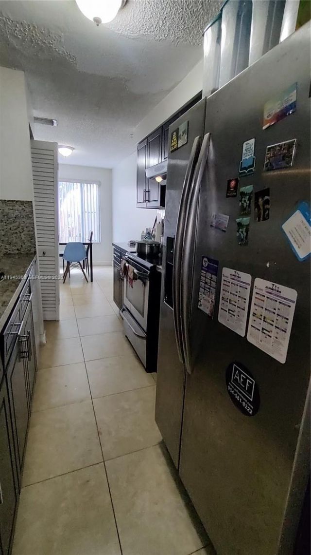 8199 NW 8th Mnr, Unit 1, Plantation, FL 33324 Photo