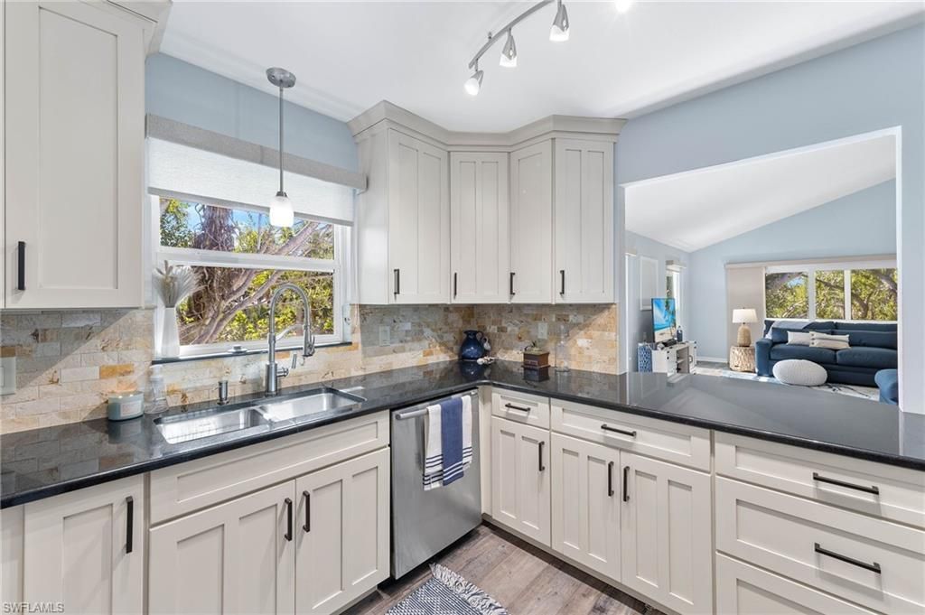 6092 Sanibel Captiva Rd , Sanibel, FL 33957 Photo