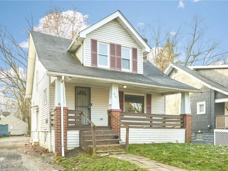 970 Hunt Street, Akron, OH 44306 Photo 2