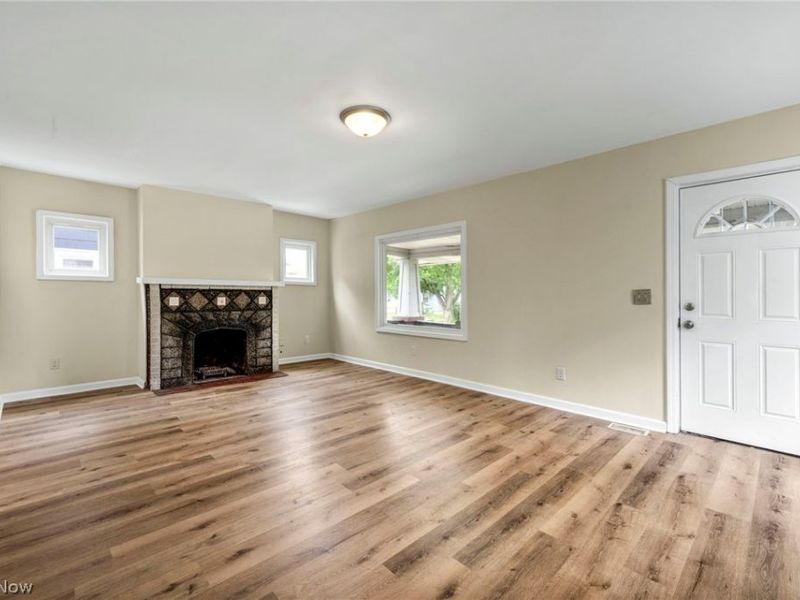970 Hunt Street, Akron, OH 44306 Photo 2