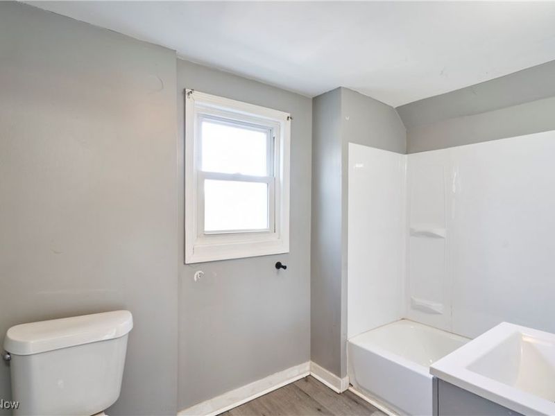 970 Hunt Street, Akron, OH 44306 Photo 21