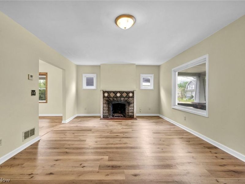 970 Hunt Street, Akron, OH 44306 Photo 6
