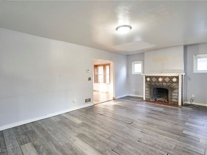 970 Hunt Street, Akron, OH 44306 Photo 7