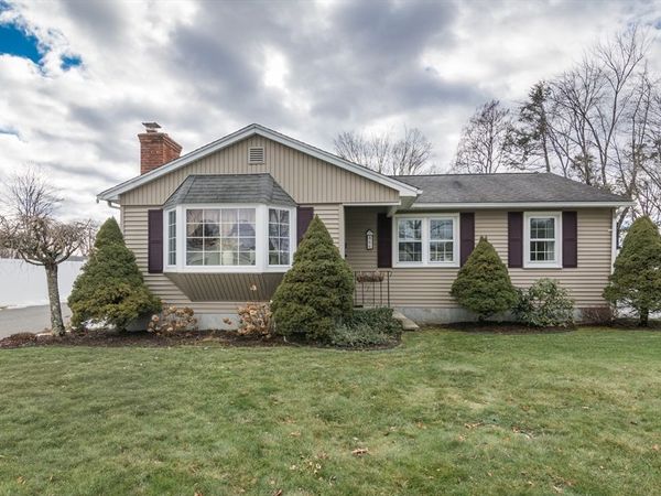 44 Depalma St, Agawam, MA 01030