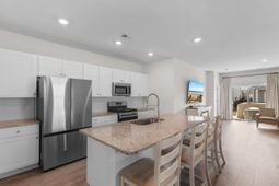 1528 Swing Bridge Way photo 4