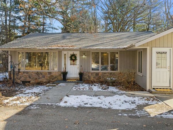 144 Meadowview Drive, Baraboo, WI 53913