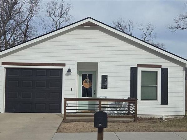 408 Lincoln Avenue, Osawatomie, KS 66064
