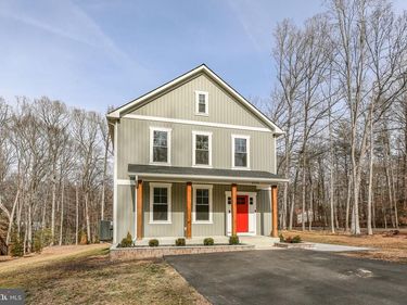 8399 INDEPENDENCE CIRCLE, KING GEORGE, VA 22485