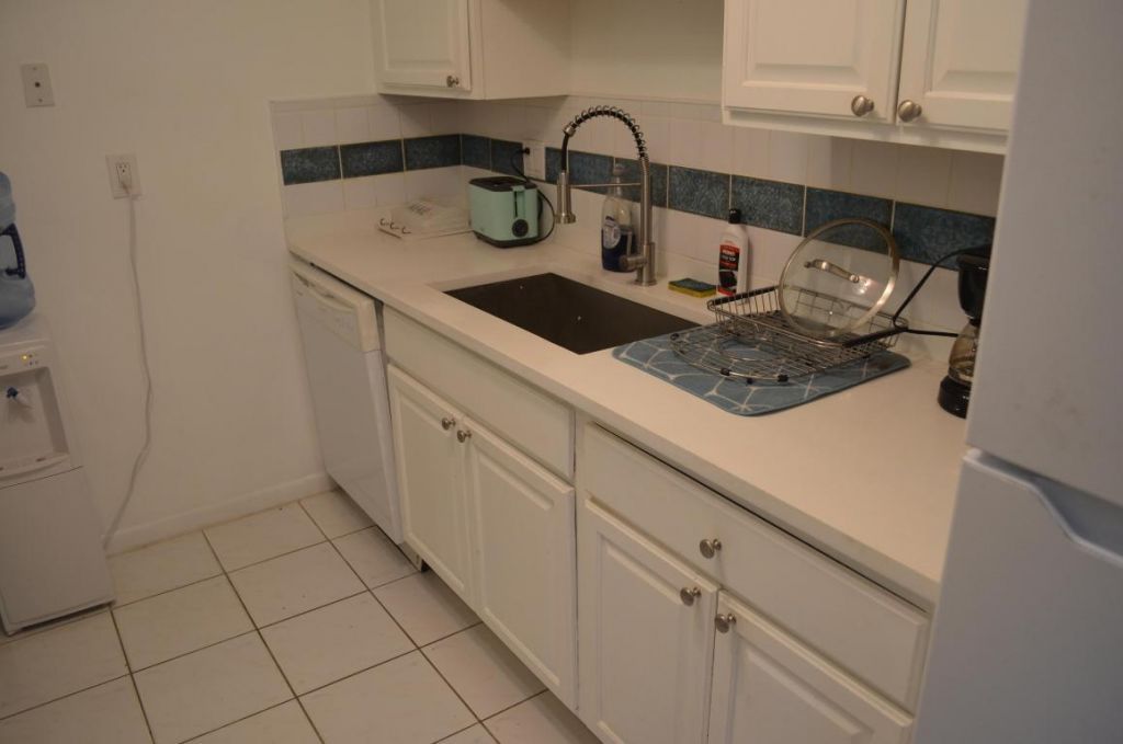 658 NE 6th Court E, Unit E, Boynton Beach, FL 33435 Photo