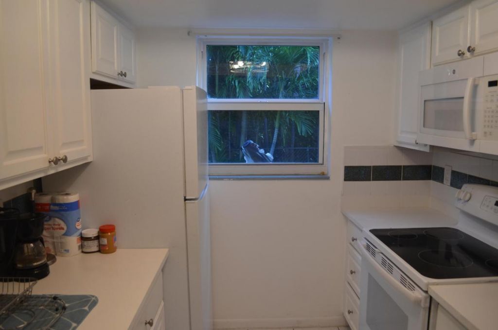 658 NE 6th Court E, Unit E, Boynton Beach, FL 33435 Photo