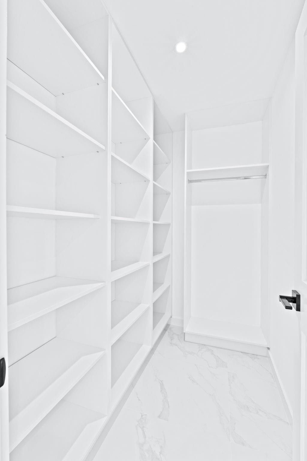 20500 Highland Lakes Boulevard, Miami, FL 33179 Photo