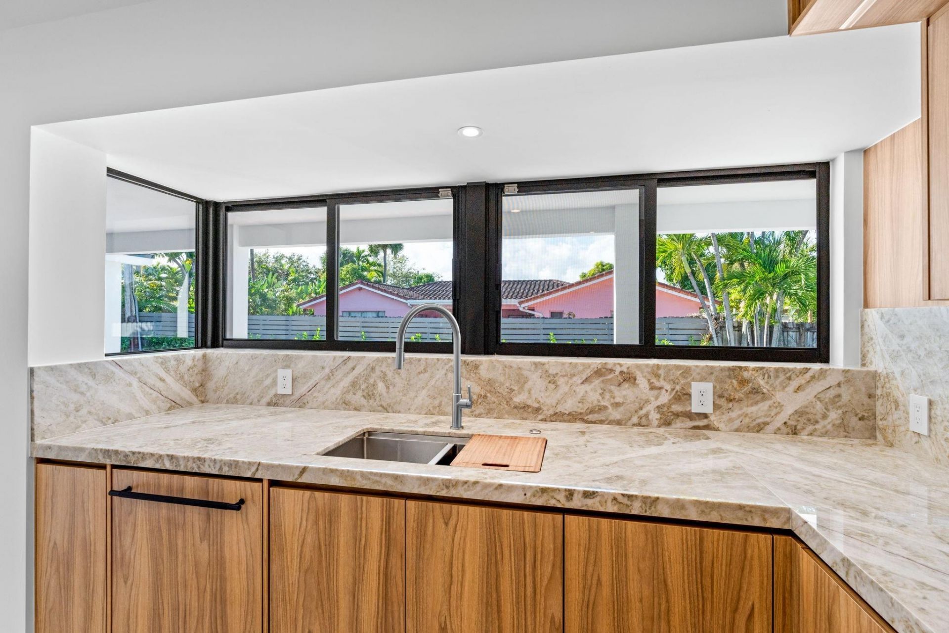 20500 Highland Lakes Boulevard, Miami, FL 33179 Photo